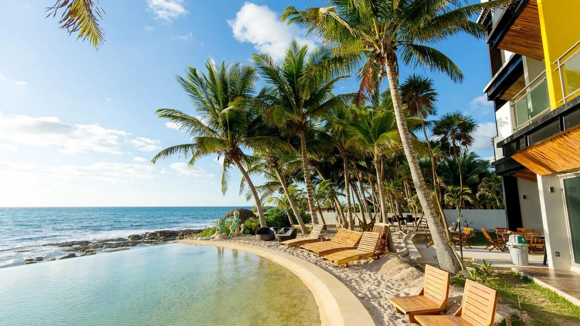 Angelina 28 Beachfront And Family Apartments - Modern And Relaxing Long Stays - 20 Min From Cancun Airport 푸에르토 모렐로스